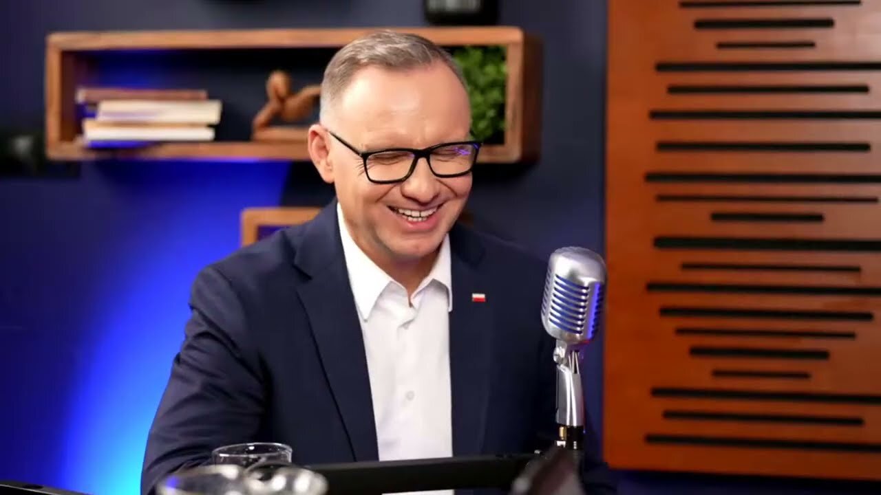 Andrzej Duda prozradil, že ho Zelenský tlačil, aby zřícenou raketu v Polsku označil za ruskou!
