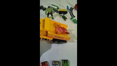 Pinchho Fun Zone Dino on truck #pinchho #toys #dino #truck