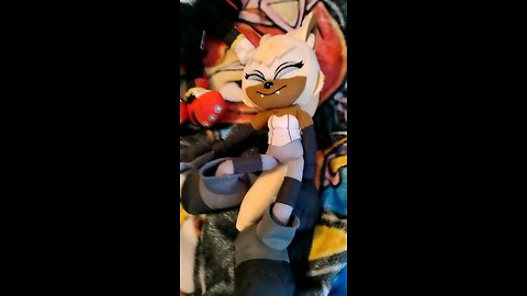 hey guys I'm using my old whisper plush as Sally acorn I will be getting a new whispererWill remain