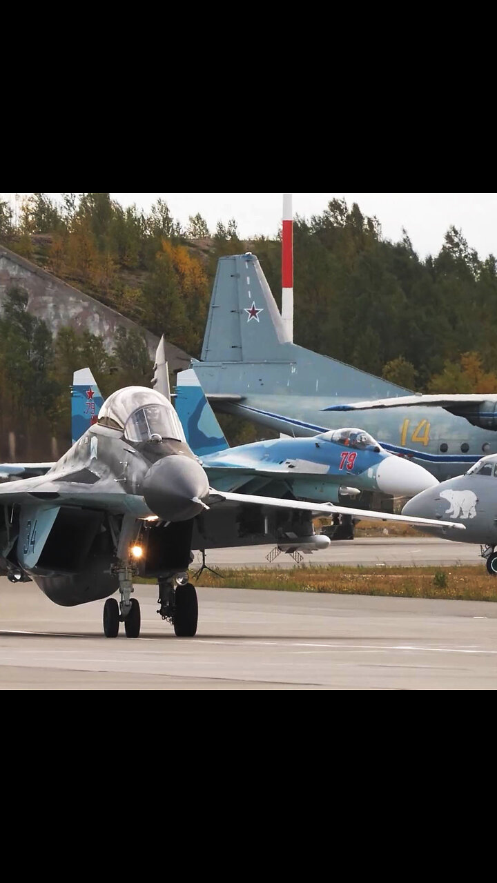 Flota del Norte rusa ensaya defensa contra ataques en Západ-2025