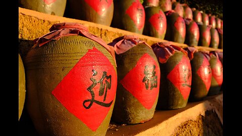 Tibetan Tribe's 75% Alcohol Medicinal Cures - [Drink China]