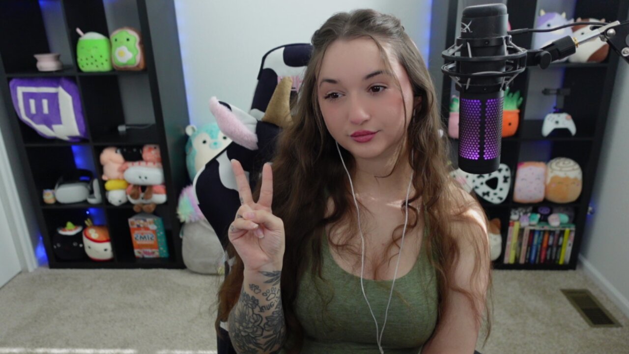 YOUR FAVORITE COD GIRLY !DISCORD