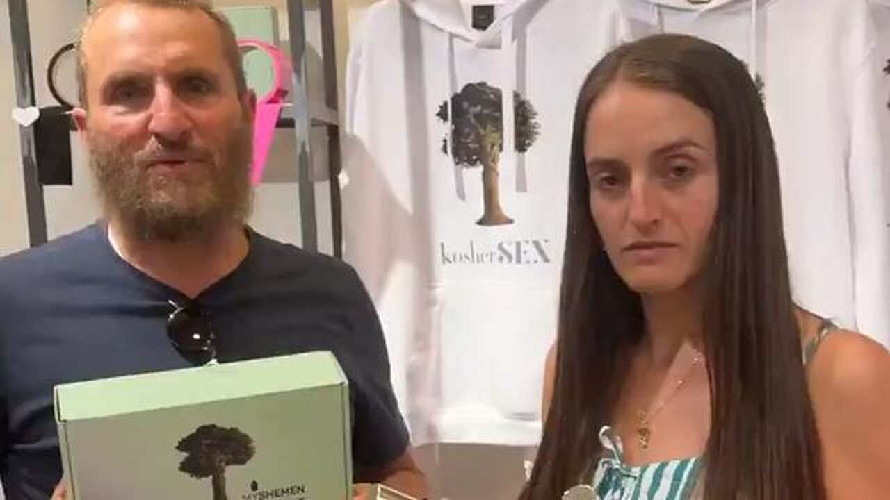Is it normal for a Jеwish rabbi to sell dildos and butt plugs with his daughter?
