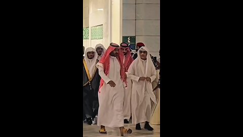 Sheikh Yasser Al Dosari Enters Masjid al-Haram with Guards | Emotional Quran Recitation | Makkah
