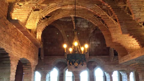 Bellesguard Tower by Gaudi (Barcelona, Spain) 6