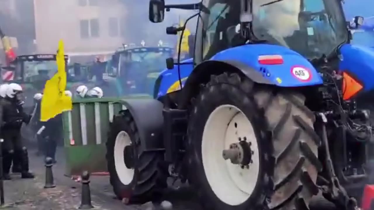 L’UE ha approvato una serie di leggi volte a mandare in bancarotta gli agricoltori