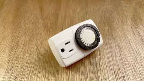 How to Set Up a Mechanical Timer for Hydroponic Pumps & Grow Lights