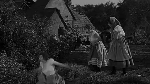 1930 Anti-War Movie "All Quiet on the Western Front"