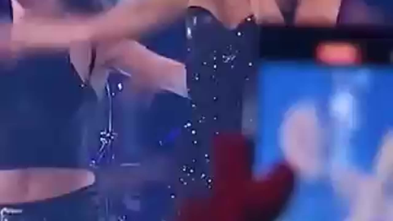 Dua Lipa live performance