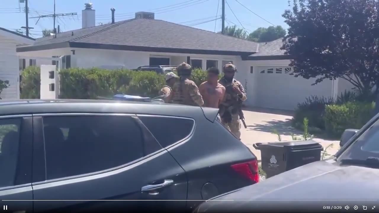 CBP đã TẤN CÔNG một trung tâm buôn người có liên quan đến khủng bố ở Los Angeles.