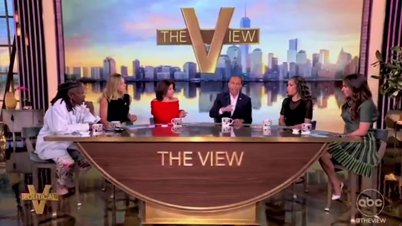 Hakeem Jeffries tells The View that ICE is targeting “law abiding” illegals