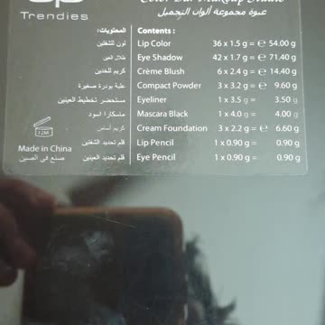 promoting a ladies make up kit.#makeup #ladies