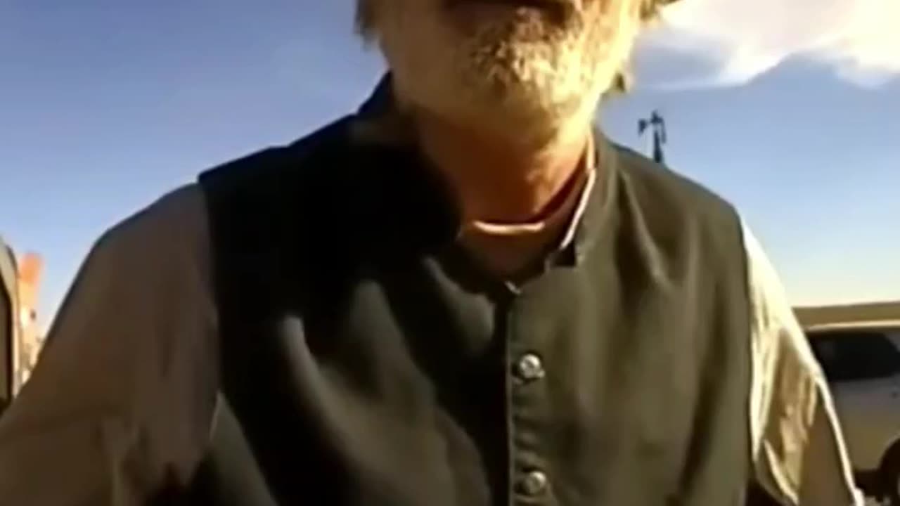 COPS DETAIN ALEC BALDWIN AFTER HE MURDERS HAYLNA HUTCHINS WITH A GUN