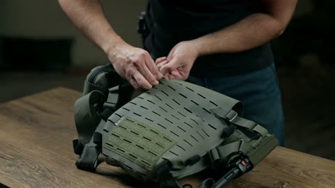 HOW TO: MOUNT YOUR PLATE BAG