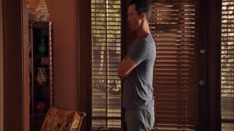 BURN NOTICE, Pilot (first) episode 2007