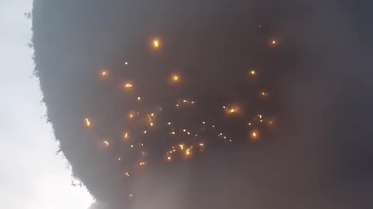 Alien hornets fire