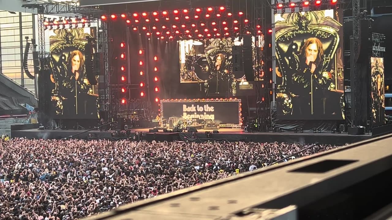 Ozzy Osbourne - BTTB Back To The Beginning (ISOLATED VOCALS AND CROWD FOR EDUCATION)