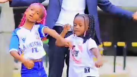 Breaking: (Tiktok Dance Challenge) #trending #dance #shorts
