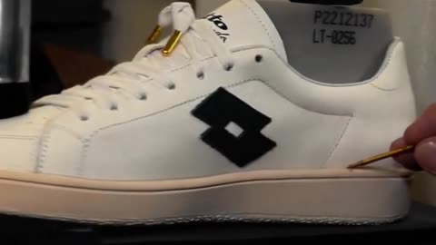 Autograph OG Men’s Sneakers – Mocha Mousse | Lotto Sport India