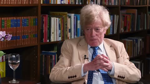 Roger Scruton: Why Intellectuals are Mostly Left