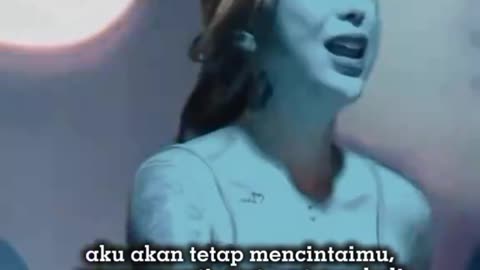 Cinta pertama