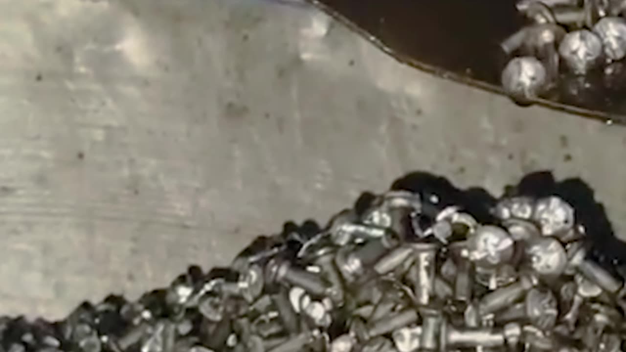 This Old Machine Eats Steel & Spits Out Screws Nonstop!