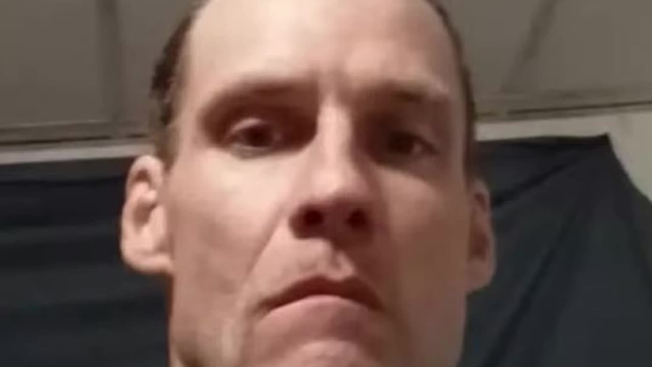 Lisa Richard - The ALLEDGED Guy She's ALLEDGEDLY Staying With...