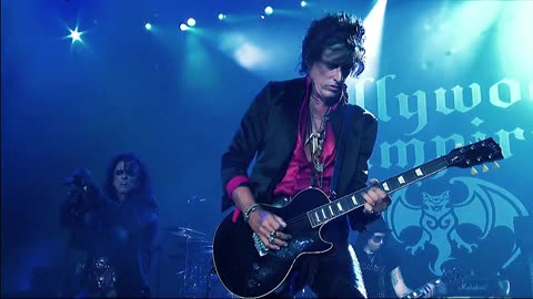 Jeepster (T. Rex cover) - Hollywood Vampires (live)