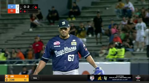 Dobleplay relampagueante del Magallanes