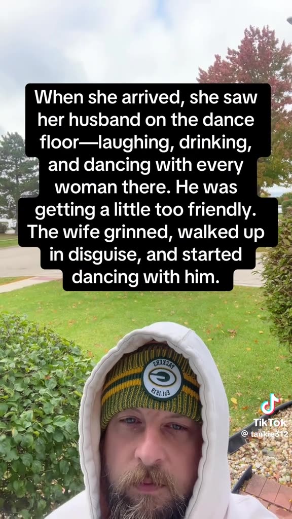 WISECRACKING 🤣HALLOWEEN FRIDAY 10/31/25