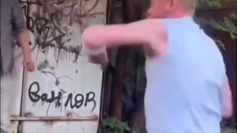 🤯🎮 You Won't Believe This Mortal Kombat Fatality Fail! | FunFM