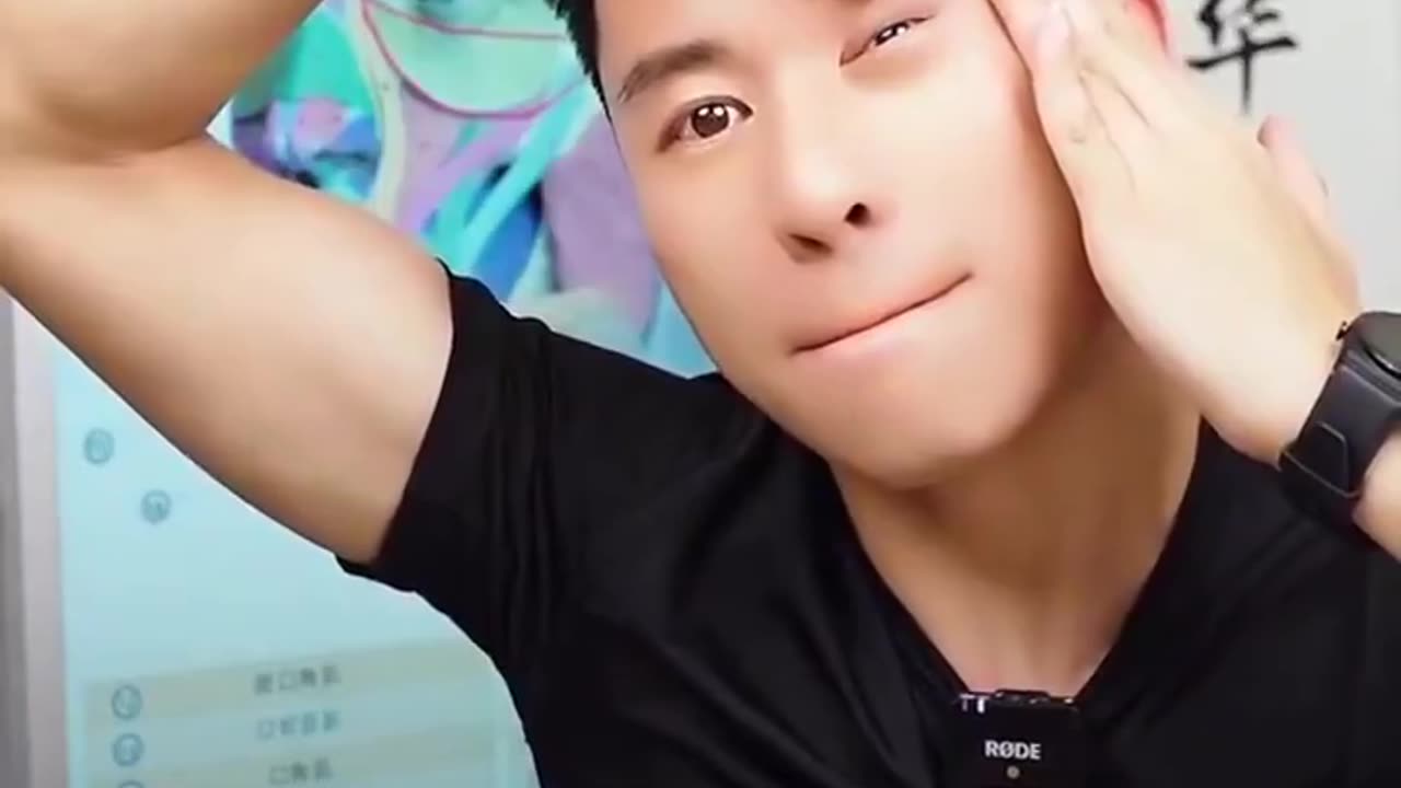 People say he's aging in reverse and now he's showing his secrets...