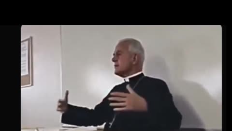 Christian priest's warning to Europe Christians have known who the Muslims are for over 1400 years