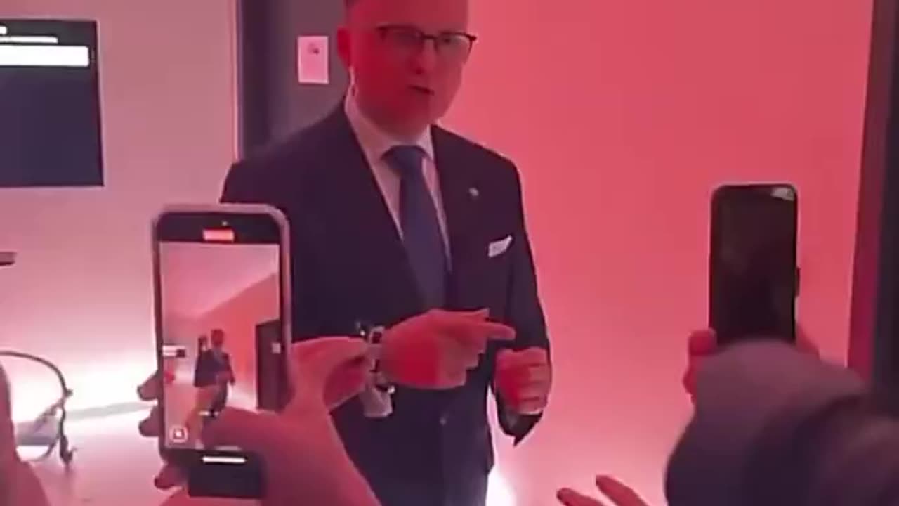 ‼️BOMBA‼️ Przepytywał innych, a sam g***no wie! Karma wraca! ‼️‼️‼️