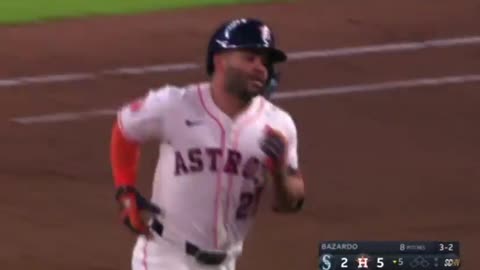 José Altuve vivió su mejor noche ofensiva alineando como LF