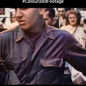 Paris celebrates freedom Aug 1944 🇫🇷 Crowds cheer as war fades away 🎉 #Colourized