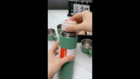 Hot & Cold Magic! Stainless Steel Flask Set | Keeps Drinks Hot & Cold