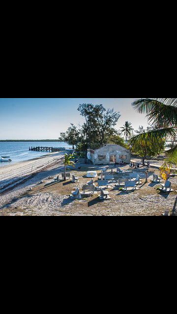Exploring the Quiet Coast of Mozambique | Untouched Beaches & Indian Ocean Calm