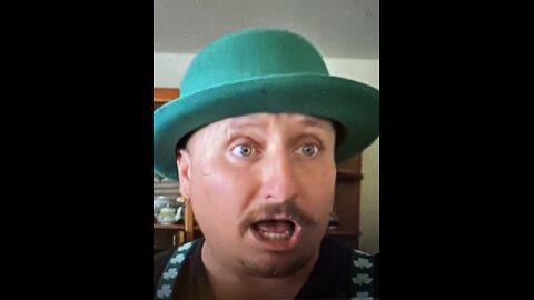 Demented little thumb, pay back Capital One ya bum!