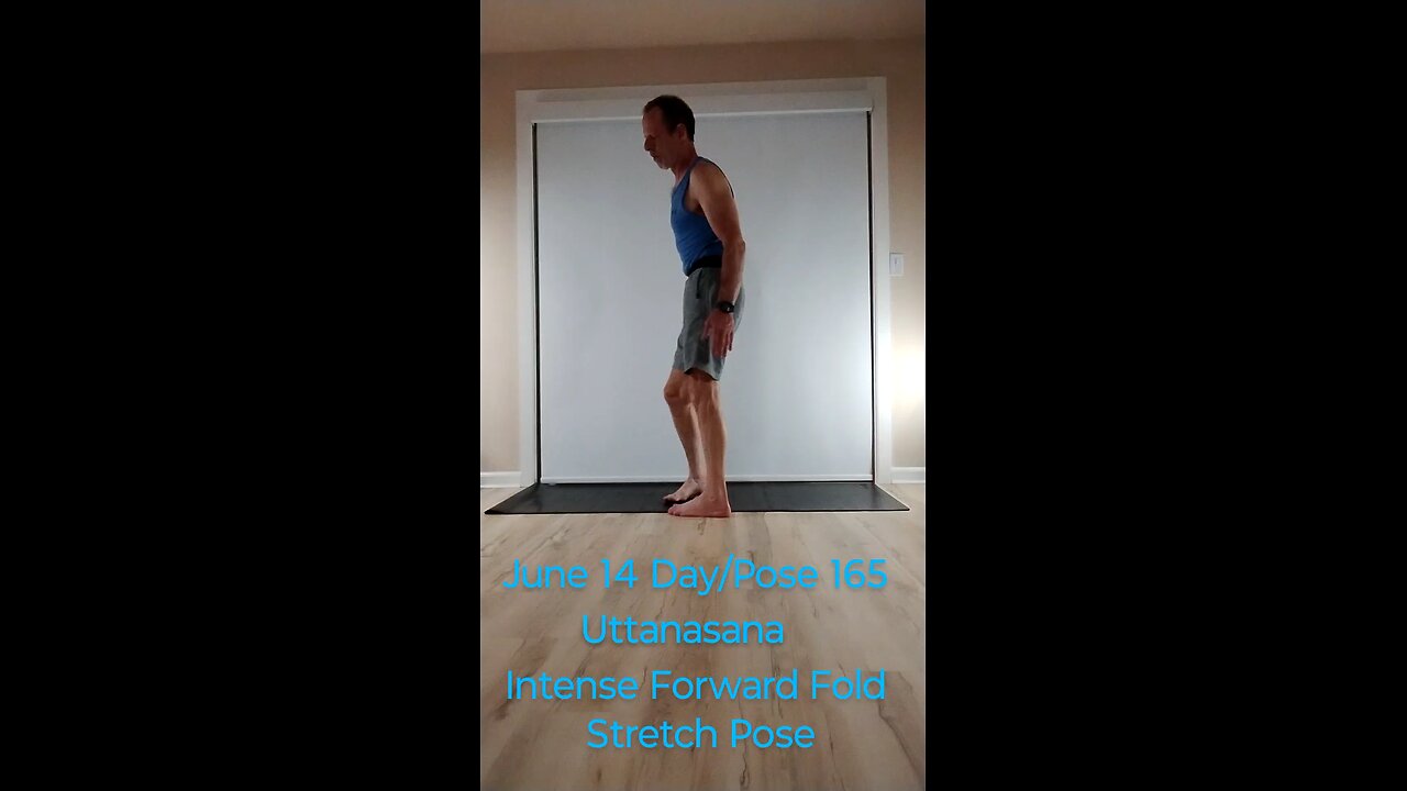 Uttanasana / Standing intense Forward Fold Pose