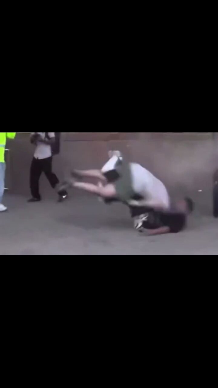 Not All Heroes Wear Capes: Los Angeles Citizen BODYSLAMS Protester Who Assaulted Police