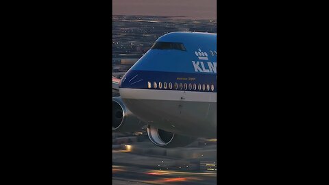 Why is the Boeing 747 called the Queen of the Sky?