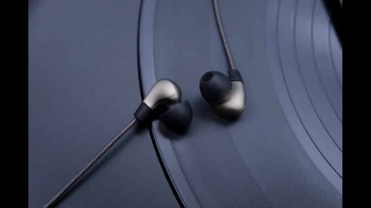 Fall Asleep to Music Comfortably with Deep Bass Earphones