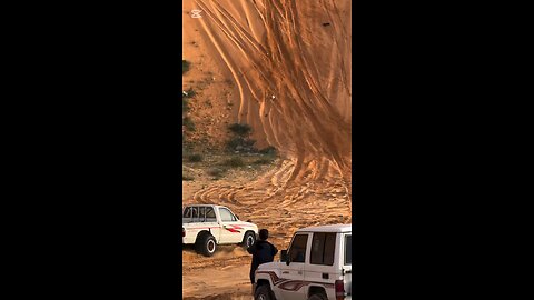 liwa dift liwa mountain liwa sand good driving on a sandy ground #shebamiles #dunebashing