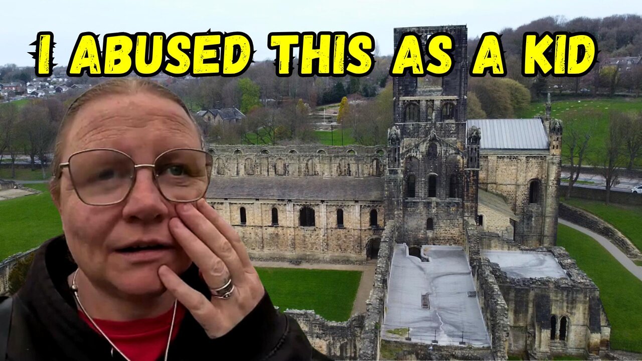 Rough Bird from Leeds Explores Kirkstall Abbey!