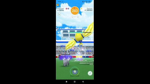 Pokémon lendário elétrico