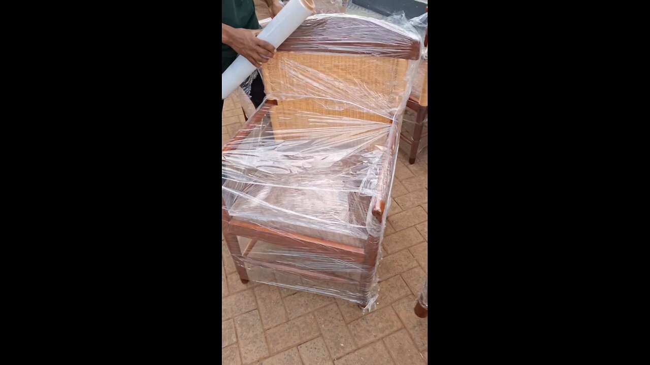 Delivery of rattan armchairs