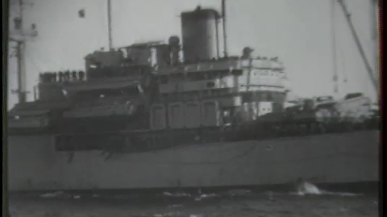 EN ROUTE TO WONSAN ... - EN ROUTE TO WONSAN ; SHIP IN DRYDOCK ; ABOARD THE USS CLYMER - 111-adc-8431