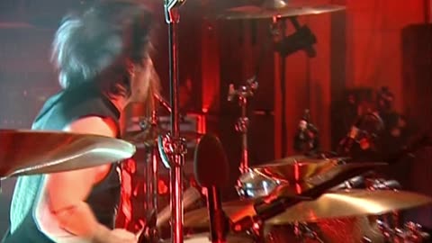 Her Voice Resides - Bullet For My Valentine (live)