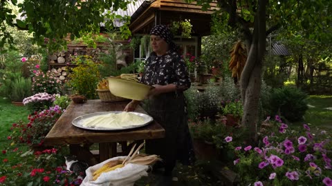 From Garden to Table- Learn How to Make the BEST Cornbread Recipe!
